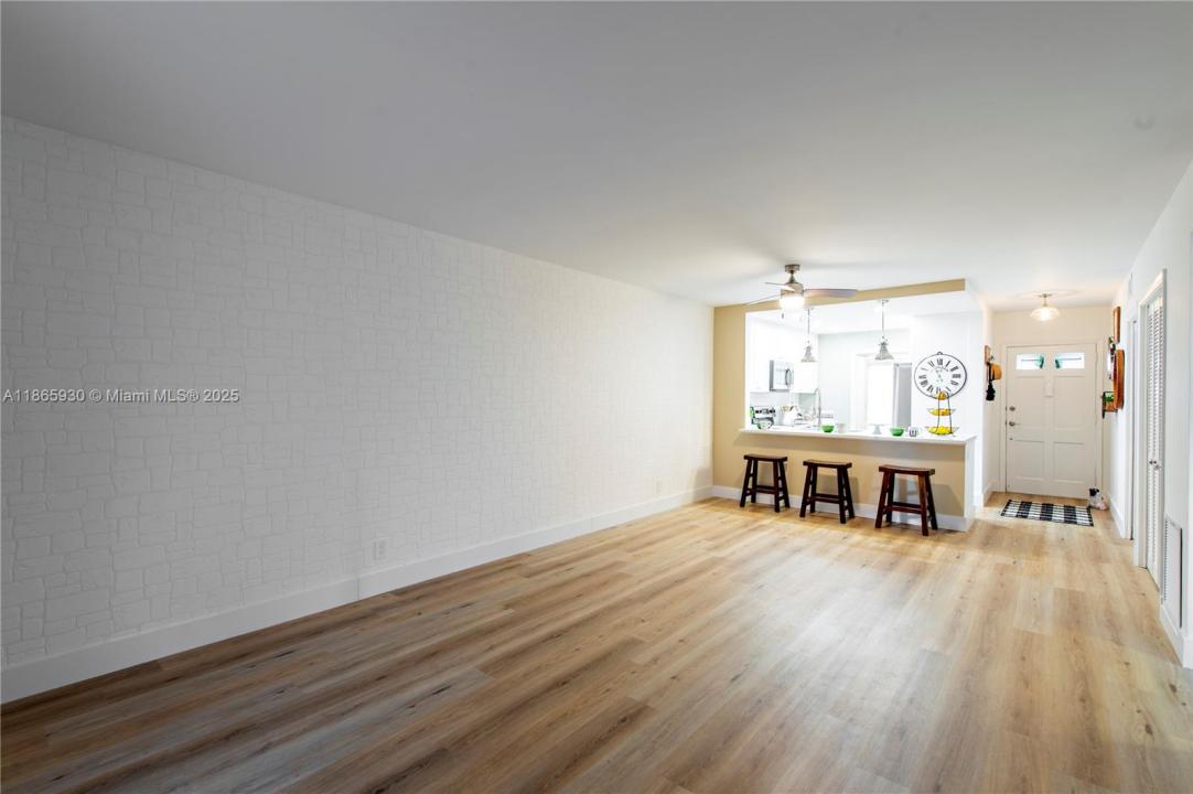 1100 Pine Dr 105, Pompano Beach, フロリダ 33060, アメリカ合衆国