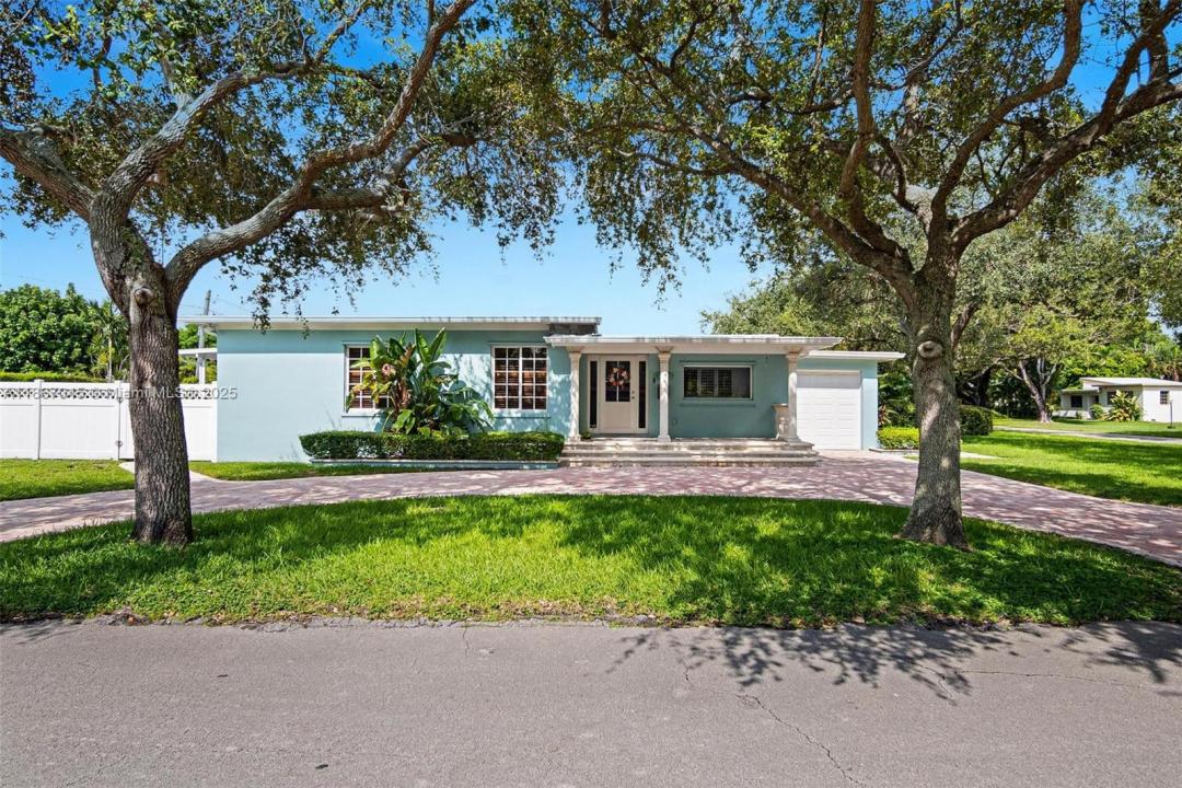 600 Oriole Ave, Miami Springs, Floride 33166, États-Unis