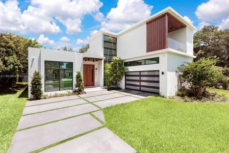 941 NE 92nd St, Miami Shores, Florida 33138, USA
