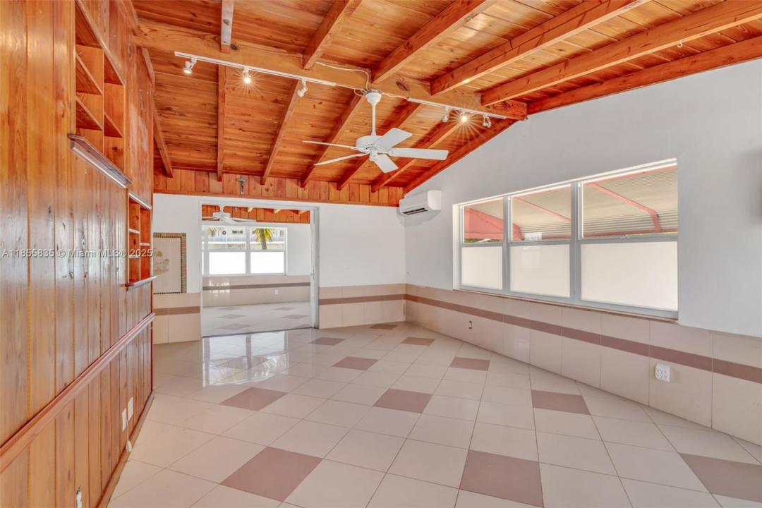 140 Gardenia St, Plantation Key, Флорида 33070, Соединенные Штаты