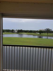 3100 W Rolling Hills Cir 310, Davie, Florida 33328, USA