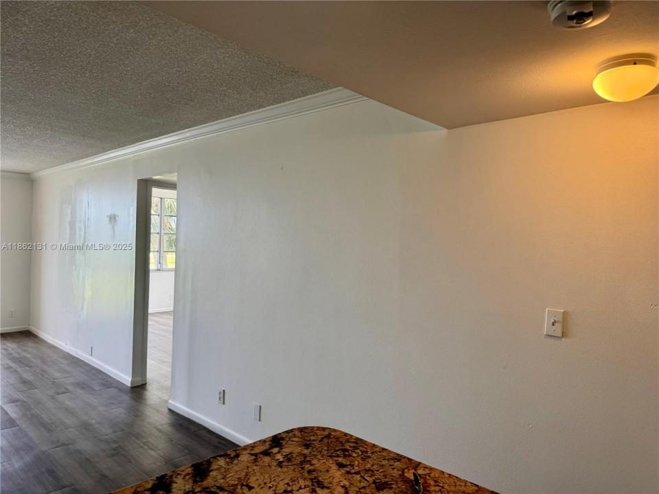 3100 W Rolling Hills Cir 310, Davie, Florida 33328, Estados Unidos