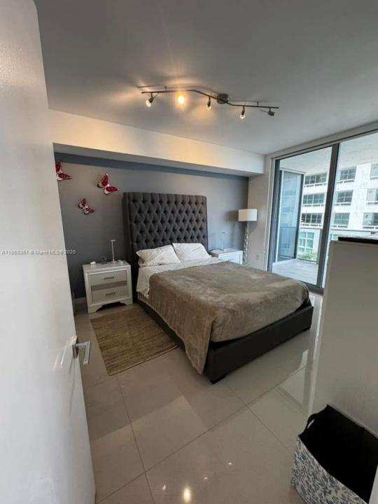 488 NE 18th St 511, Miami, פלורידה 33132, ארצות הברית של אמריקה