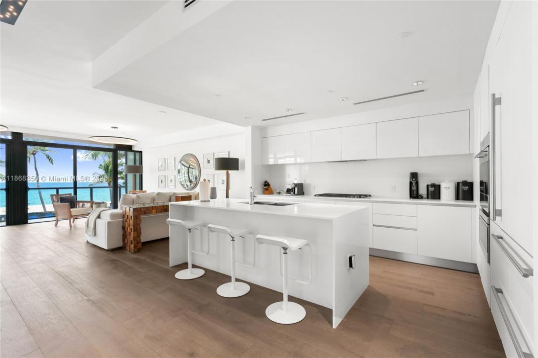2101 S Surf Rd 3F, Hollywood, فلوريدا 33019, الولايات المتحدة