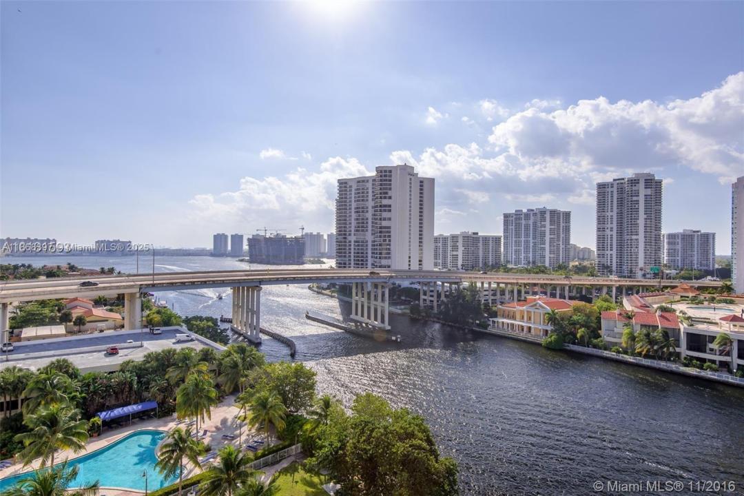 19390 Collins Ave 1121, Sunny Isles Beach, Florida 33160