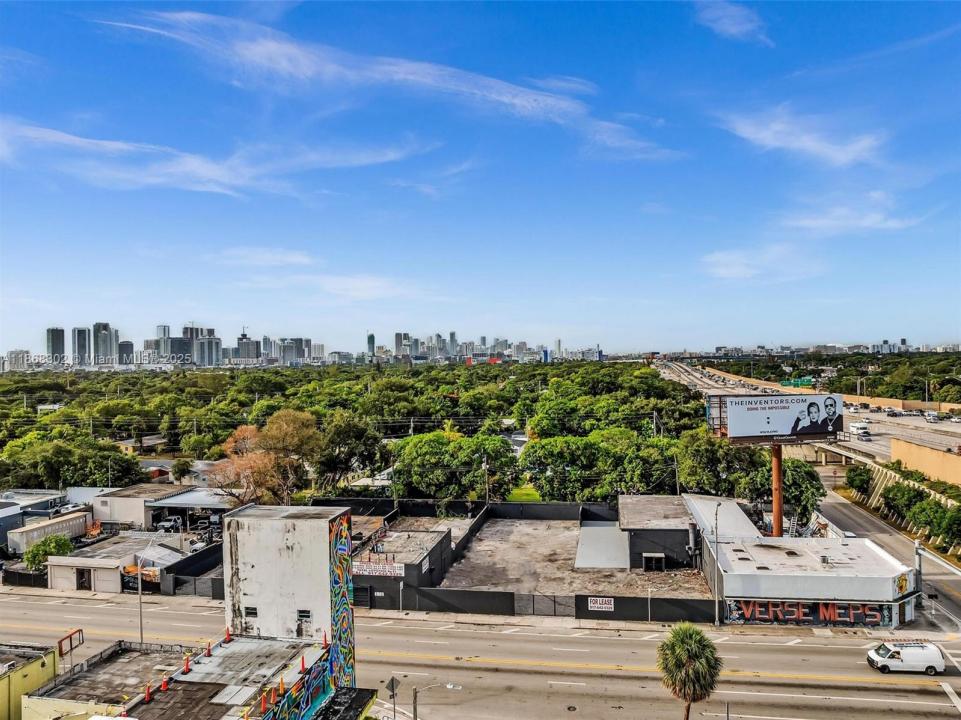 570 NW 54th St, Miami, فلوريدا 33127, الولايات المتحدة