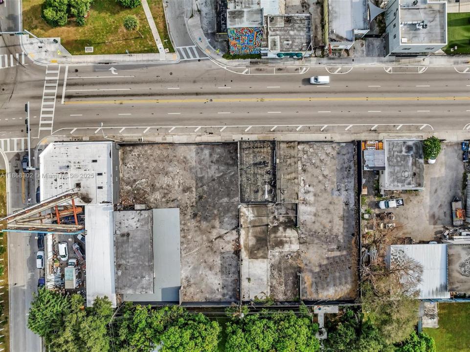570 NW 54th St, Miami, فلوريدا 33127, الولايات المتحدة