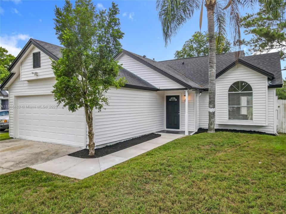 2160 Churchill Downs Cir, Orlando, Florida 32825