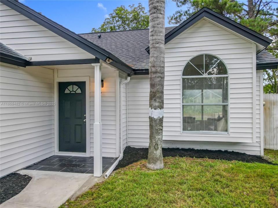 2160 Churchill Downs Cir, Orlando, Florida 32825