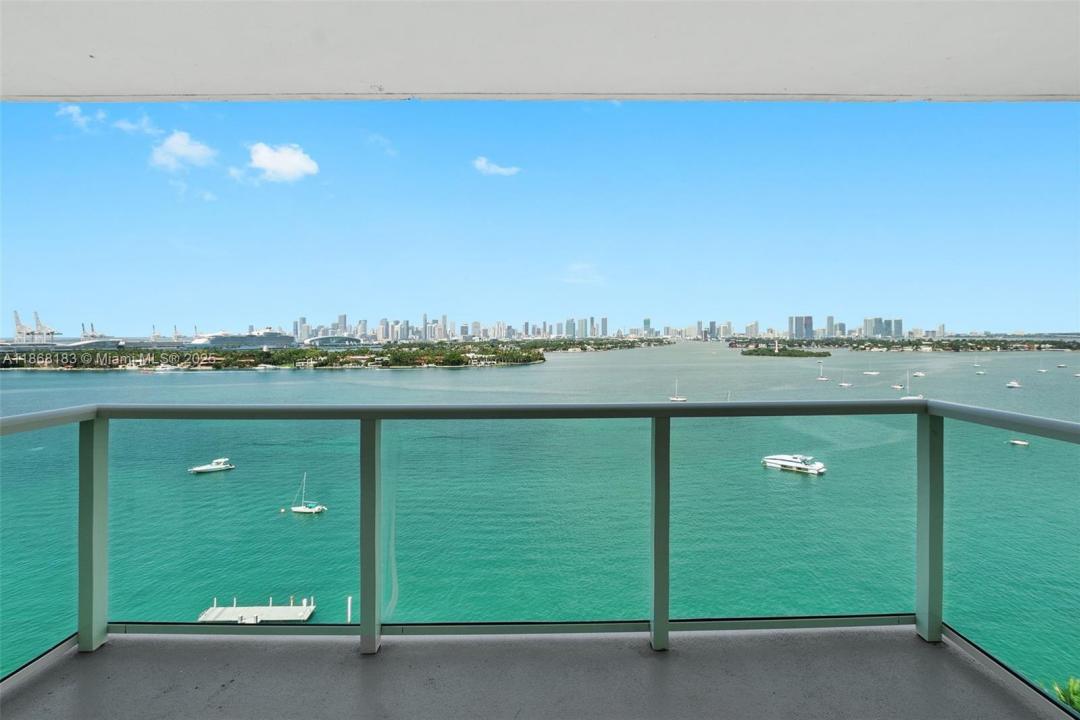 1000 West Ave PH12, Miami Beach, 佛罗里达州 33139, 美国