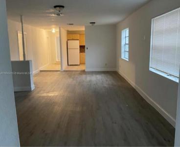 11929 SW 216th St, Miami, Florida 33170, USA