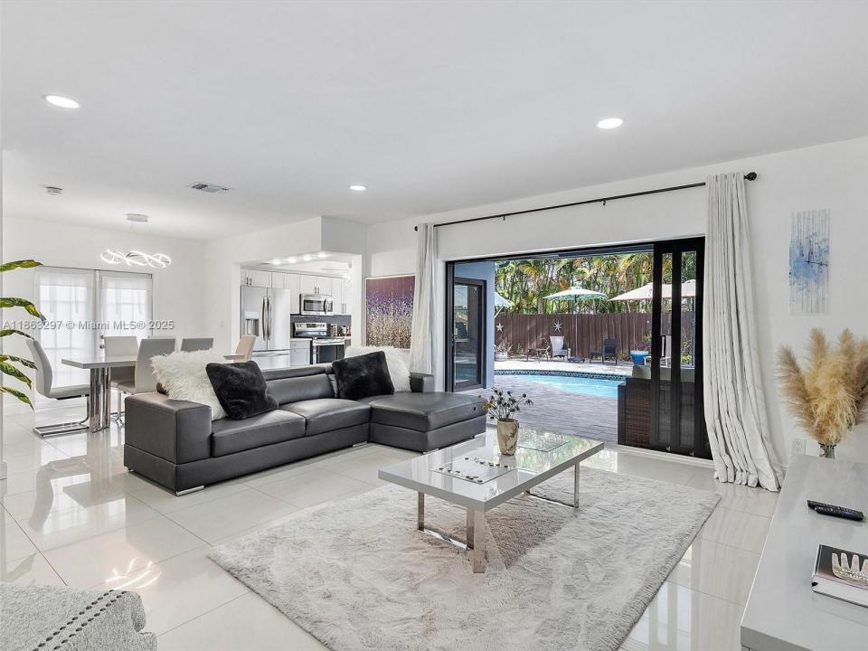 5800 NE 18th Ave 0, Fort Lauderdale, Флорида 33334, Соединенные Штаты
