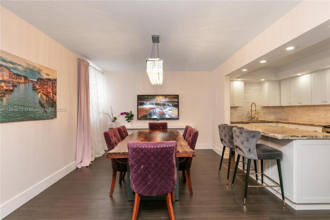 20291 NE 30th Ave PH-10, Aventura, Floryda 33180, USA
