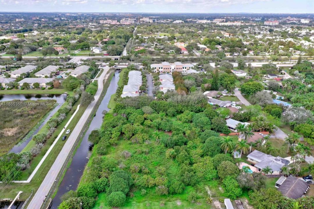 76 SW Ave, Davie, Florida 33314, Estados Unidos