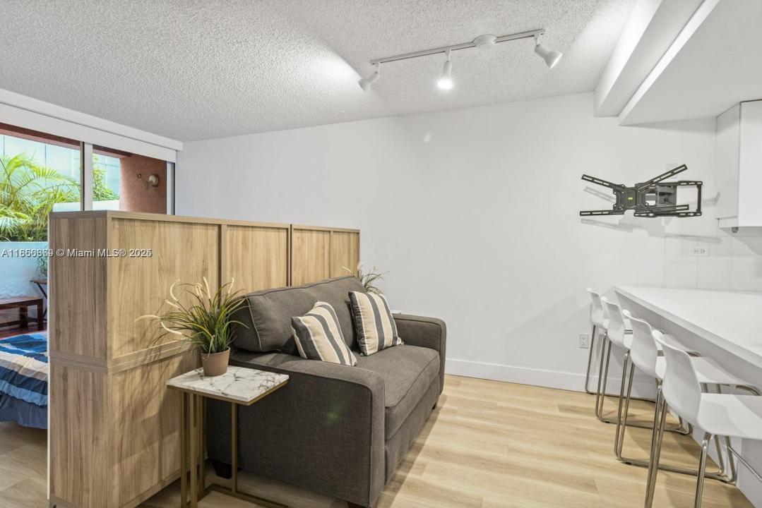 2801 Florida Ave 234, Miami, Florida 33133
