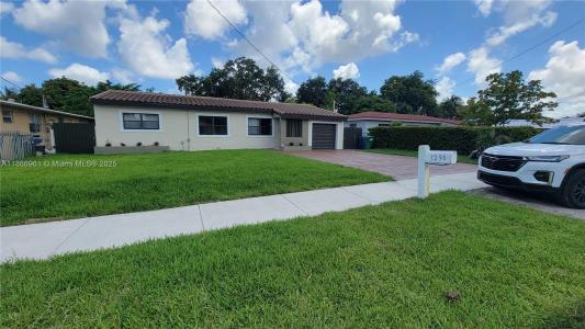 1296 NE 146th St A, Miami, Florida 33161, USA