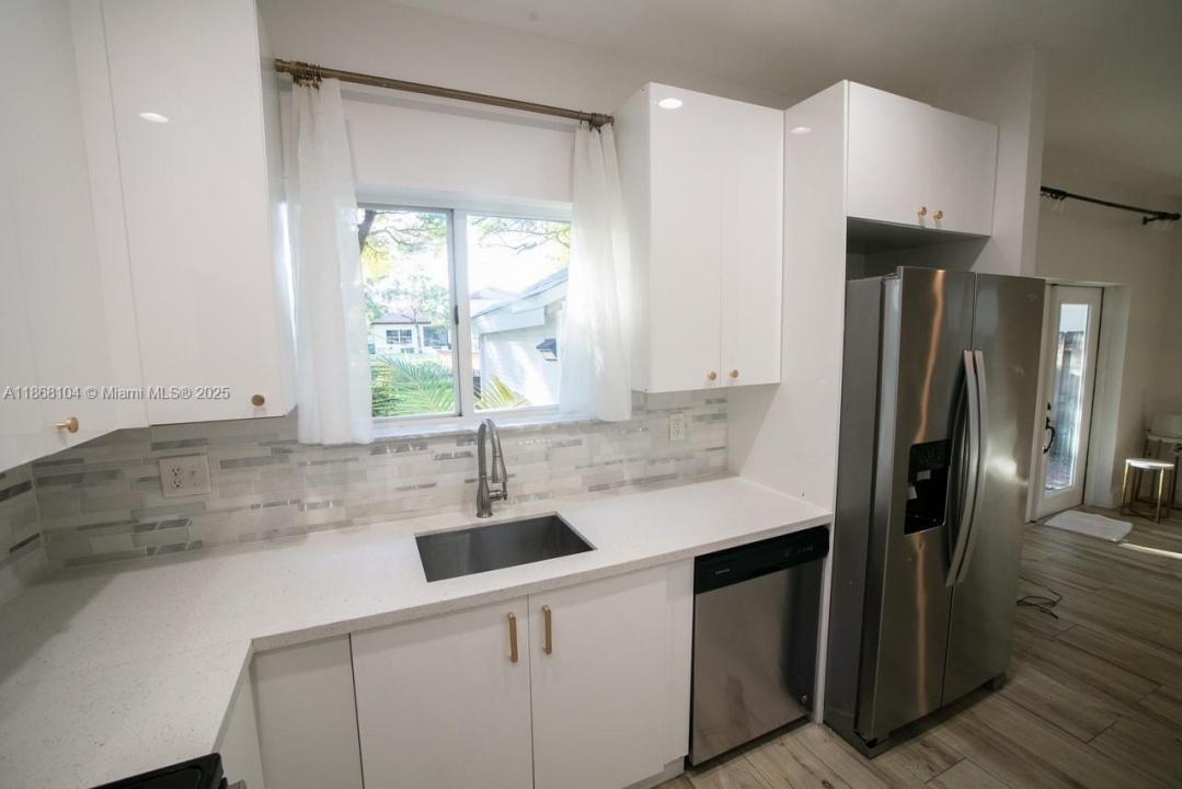 1112 NE 41st Ave, Homestead, Florida 33033