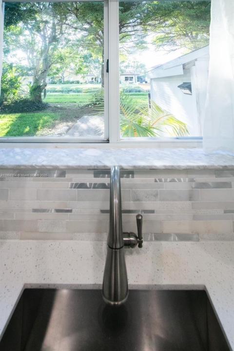 1112 NE 41st Ave, Homestead, Florida 33033