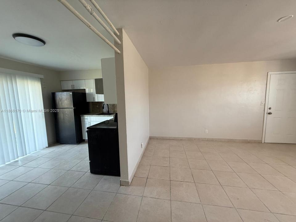 237 W Blue Heron Blvd 1, Riviera Beach, Florida 33404, Estados Unidos
