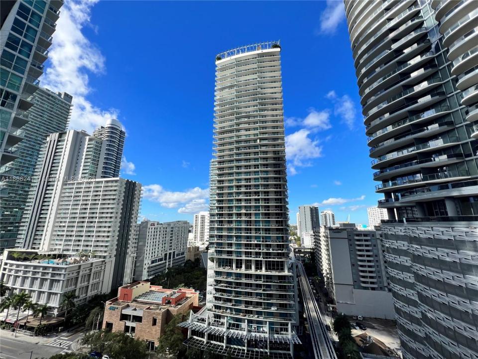 1050 Brickell Ave 1514, Miami, Flórida 33131, Estados Unidos