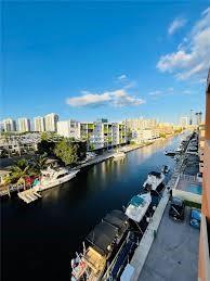 3545 NE 167th St 505, North Miami Beach, Floride 33160, États-Unis
