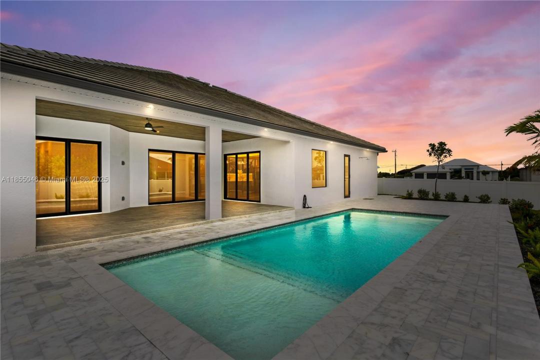 114 SW 36TH PL, Other City - In The State Of Florida, Florida 33991, Stati Uniti