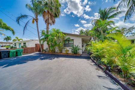 1473 NW 10th St 1, Dania Beach, Florida 33004, USA