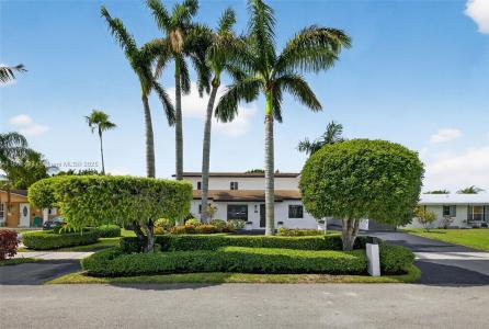 10864 SW 141st Ln, Miami, Florida 33176, USA