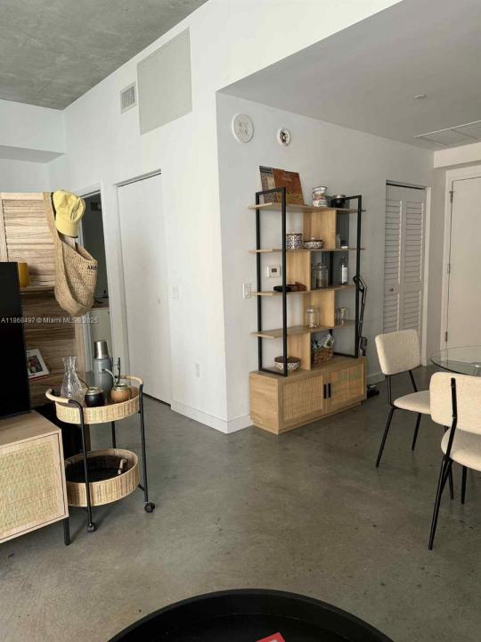 151 SE 1st St 503, Miami, Florida 33131, Estados Unidos