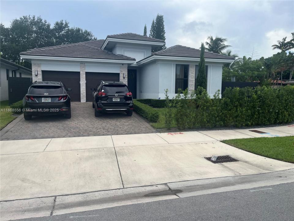 19410 SW 124th Ct, Miami, Florida 33177
