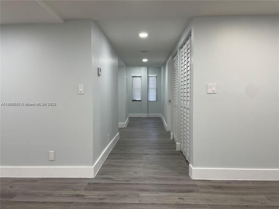 4725 SW 62nd Ave 103, Davie, Florida 33314, Estados Unidos