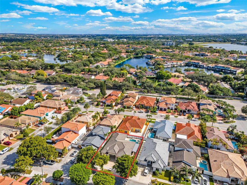 14813 NW 87th Pl, Miami Lakes, Florida 33018, Estados Unidos