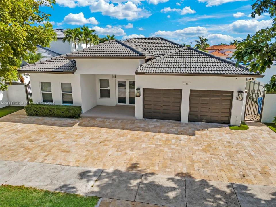 14813 NW 87th Pl, Miami Lakes, Florida 33018, Estados Unidos