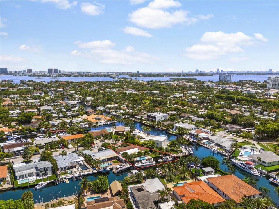 12910 Auralia Rd, North Miami, فلوريدا 33181, الولايات المتحدة