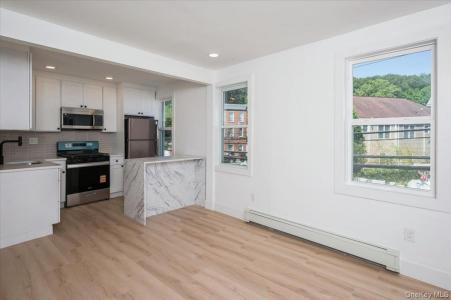 192 Grand Street, Cortlandt, ניו יורק 10520, ארצות הברית של אמריקה