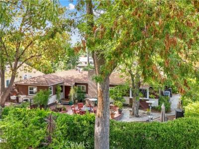 Tiara Street, Valley Glen, Калифорния 91401, Соединенные Штаты