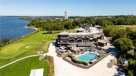 125 Corys Lane Resolute, Portsmouth, RI 02871, USA