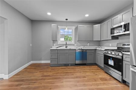 83 Eldridge Street, Cranston, Rhode Island 02910, USA