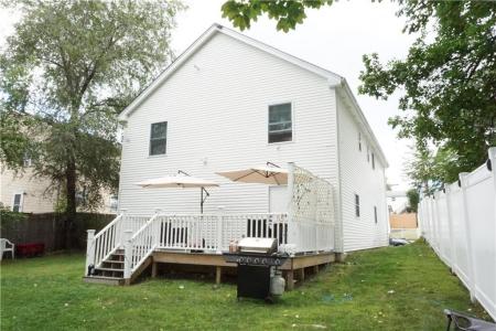 12 Thomas Avenue, Pawtucket, 로드아일랜드 02860, 미국