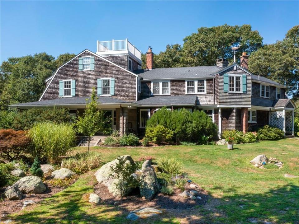2139 Commodore Oliver Hazard Perry Highway, South Kingstown, Rhode Island 02879