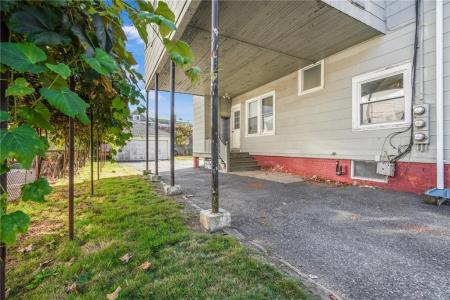 43 Mary Avenue, East Providence, Rhode Island 02914, USA