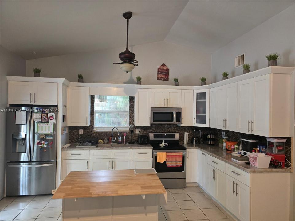 1510 NW 17th St, Homestead, Florida 33030