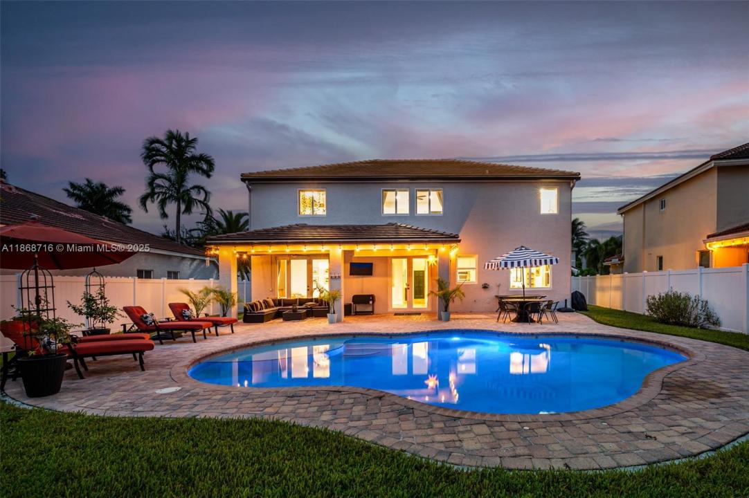 1127 Hidden Valley Way, Weston, Florida 33327, Estados Unidos