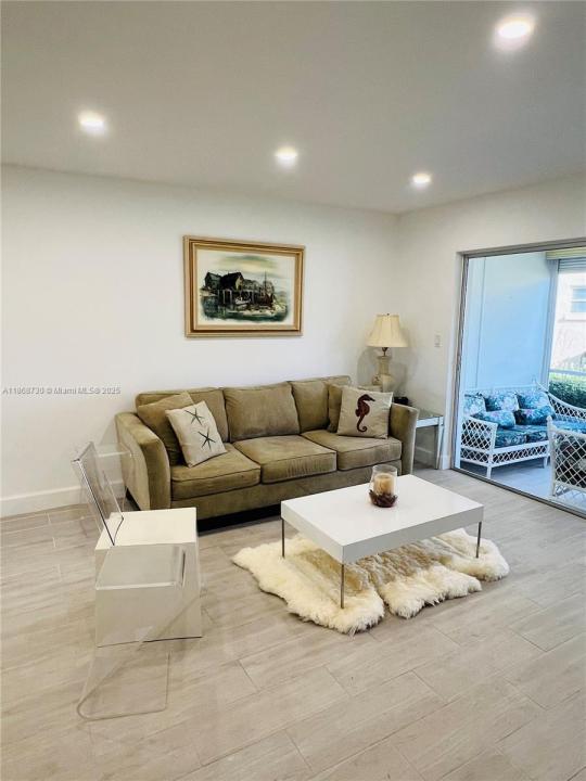 2200 NE 36th St 3, Lighthouse Point, Florida 33064, Estados Unidos