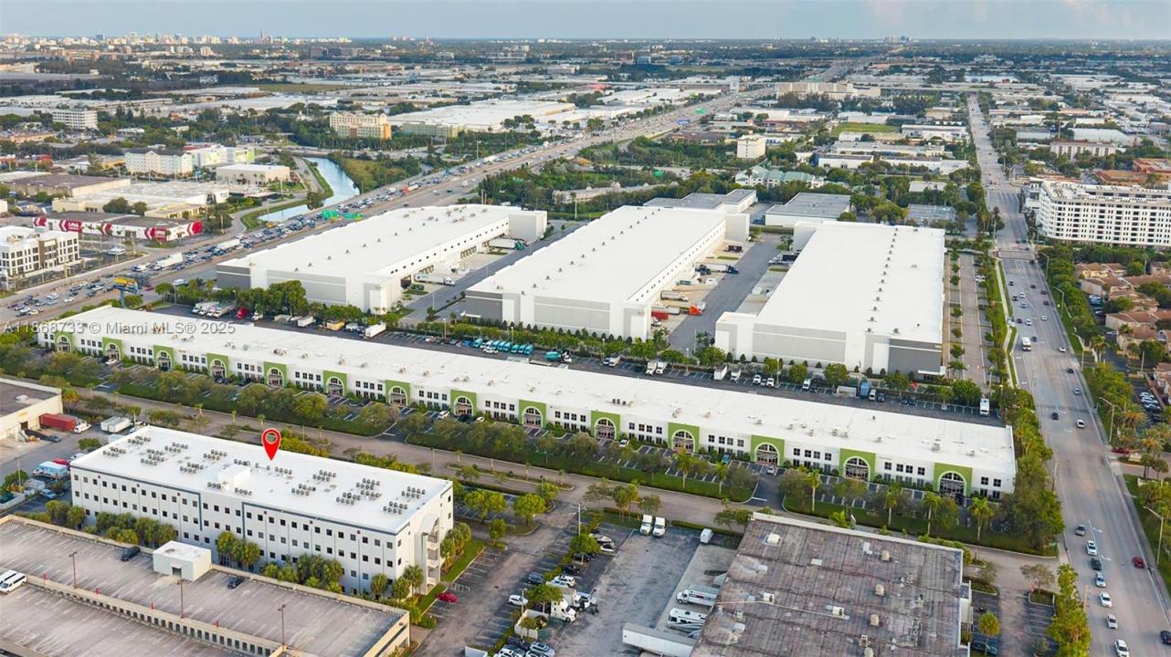 7791 NW 46th St 427 & 428, Doral, Флорида 33166, Соединенные Штаты