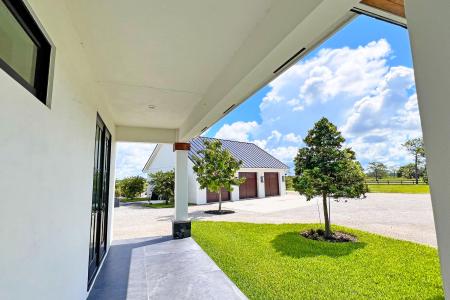 26209 SW Jockeys Run, Okeechobee, Florida 34974