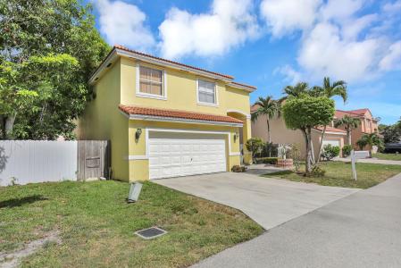 3385 Seabreeze Lane, CORAL BAY, Margate, Florida 33063