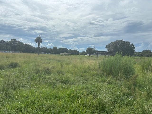 1202 NW 8th Ave, Okeechobee, Florida 34972, Estados Unidos