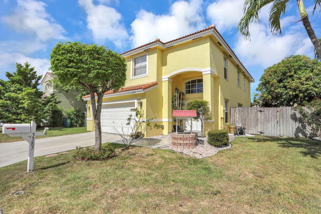 3385 Seabreeze Lane, CORAL BAY, Margate, Florida 33063