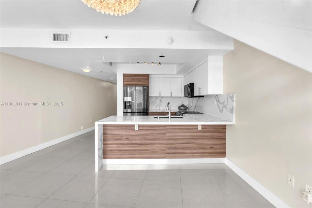 2000 Bay Dr 204, Miami Beach, フロリダ 33141, アメリカ合衆国